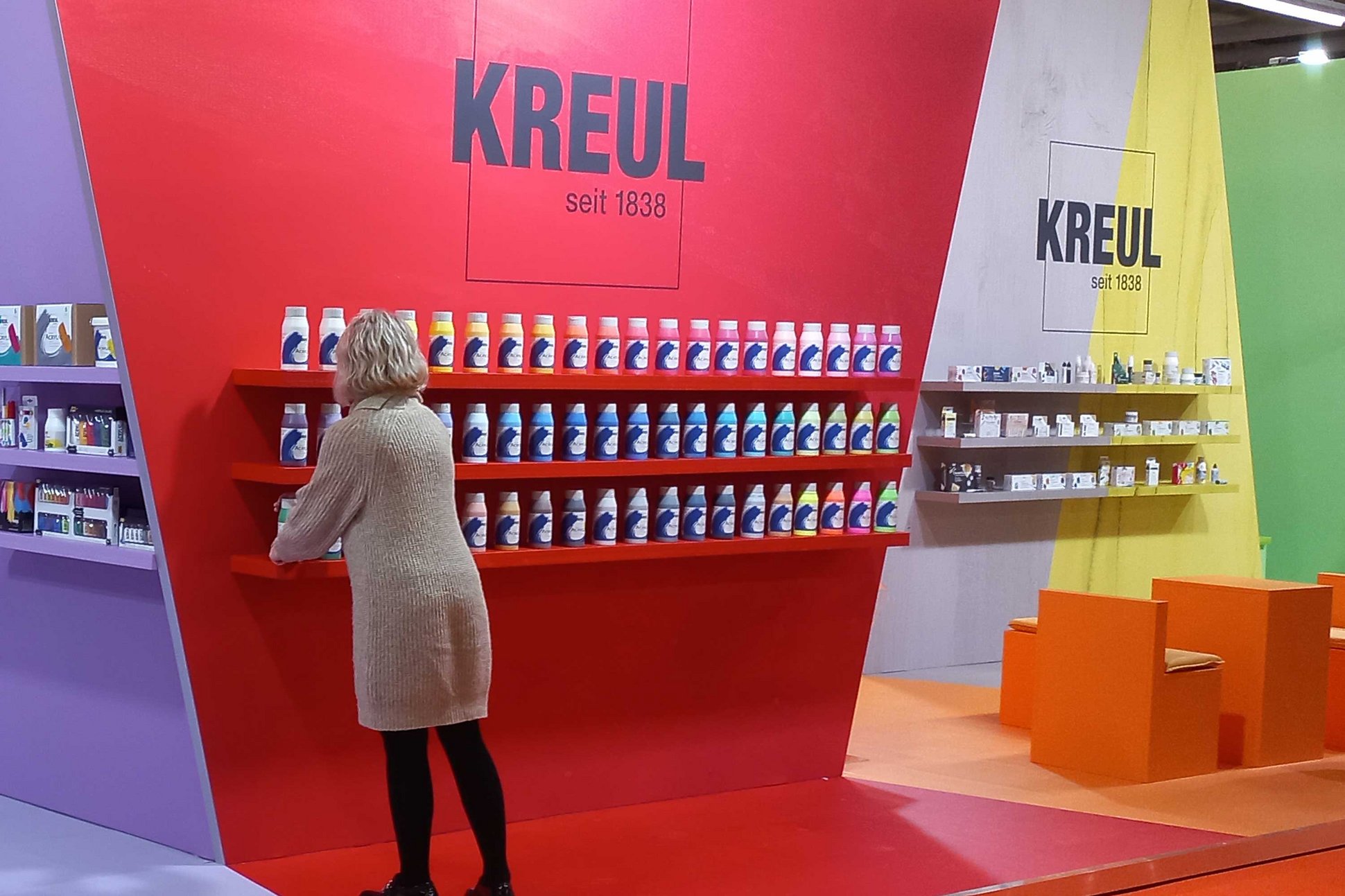 KREUL Triton Acrylic Liquid Präsentation auf der Messe Creativeworld 2025