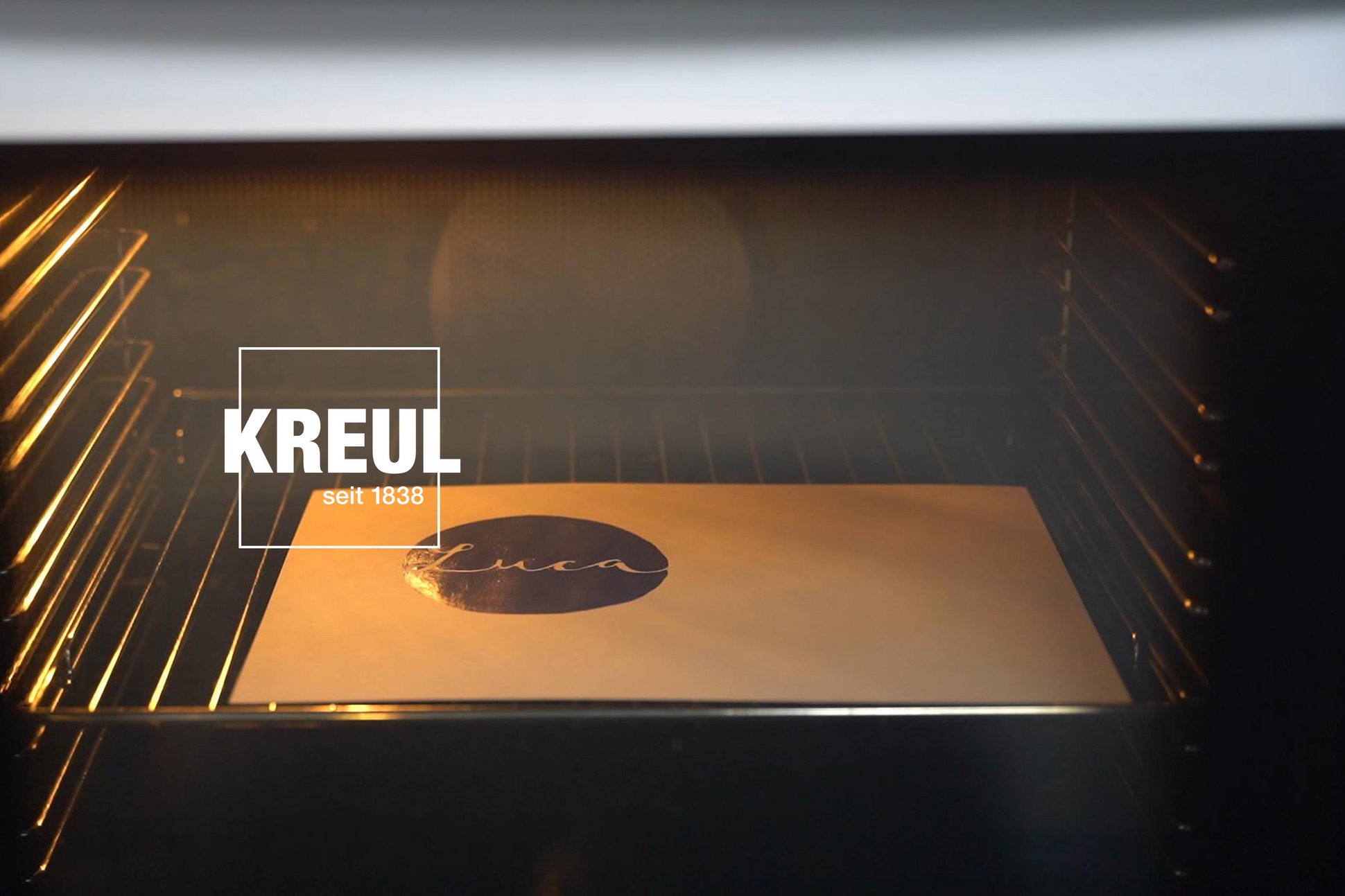 KREUL Pluster Liner Farbe im Backofen plustern