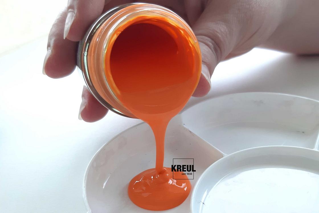 Orange KREUL Farbe des Monats Mai