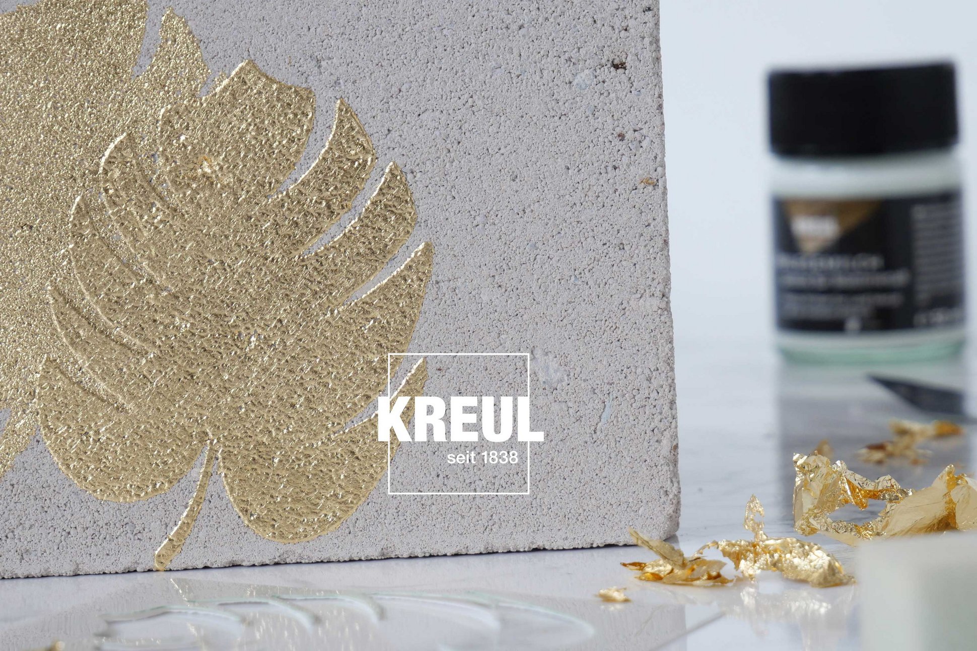 Ornament Blatt mit Blattgold in Kunstwerk 