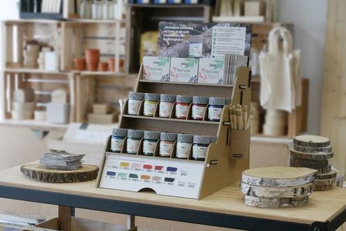 KREUL Nature Display nachhaltig Shop Präsentation