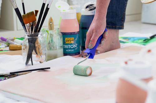 Farbe des Jahres Pfirsichrosa bei KREUL