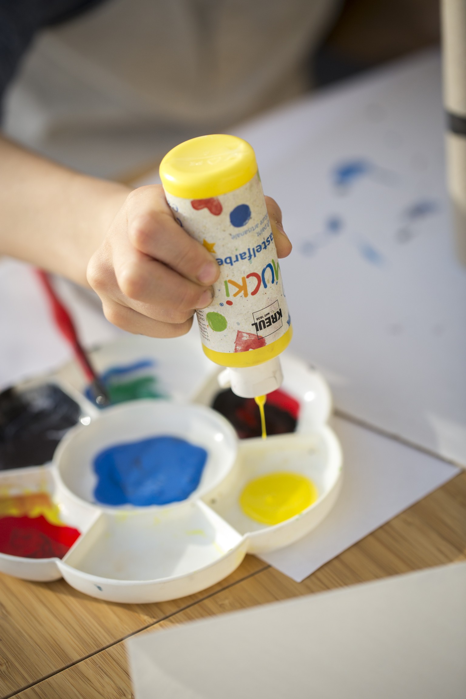 MUCKI Bastelfarbe Kinder Vorschule Schule Kindergarten Hort basteln DIY gestalten